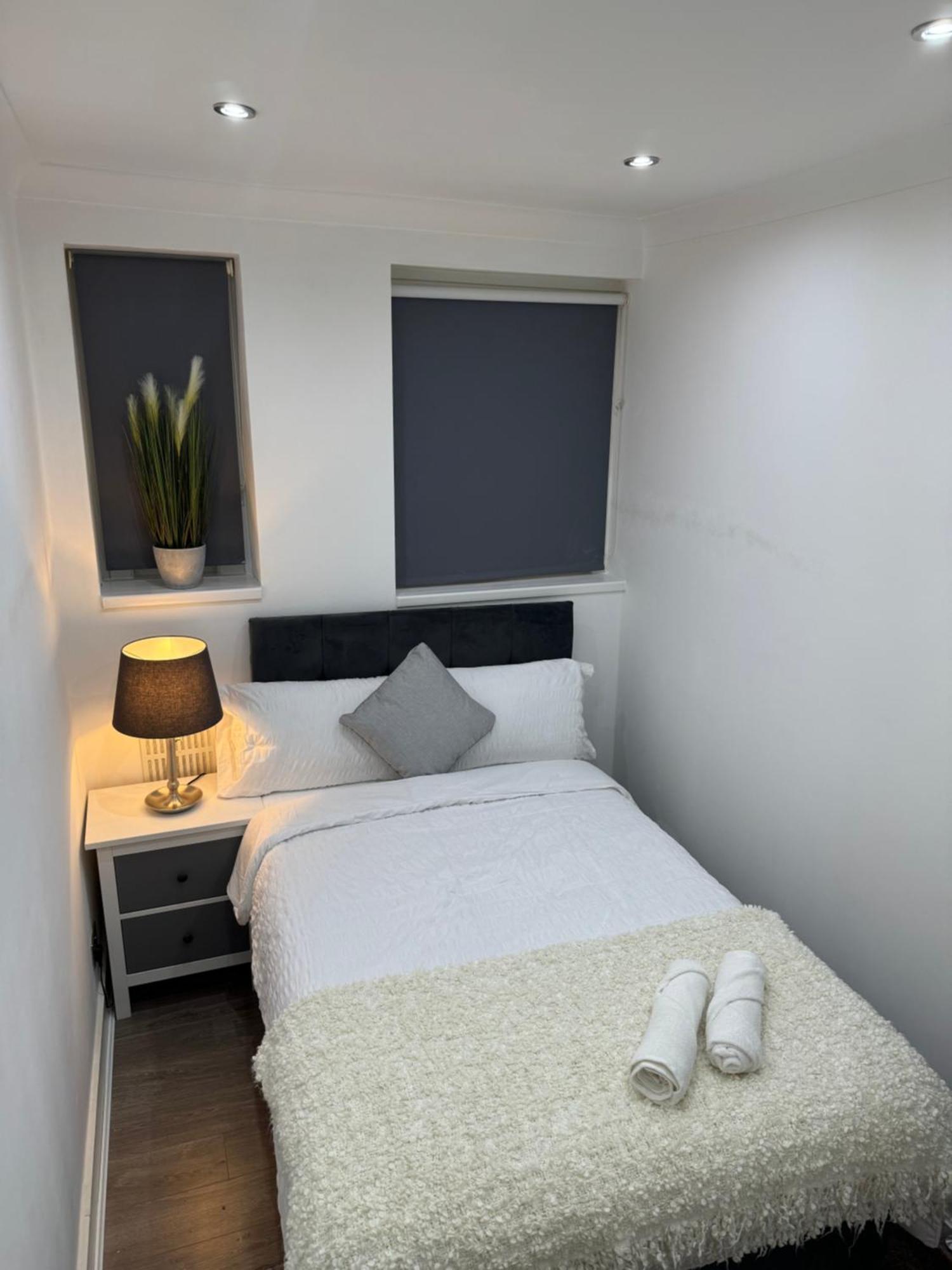 Manor Court 1 Appartement Londen Buitenkant foto
