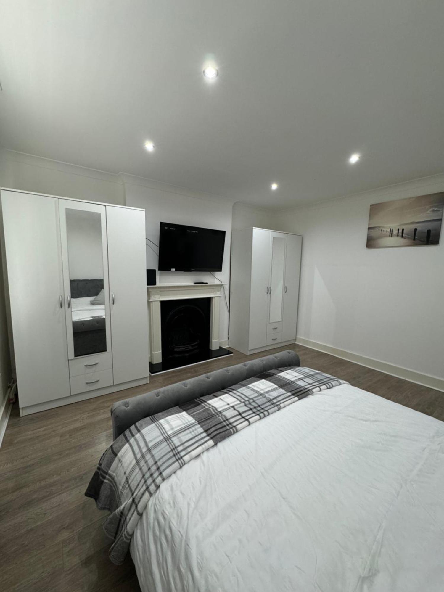 Manor Court 1 Appartement Londen Buitenkant foto